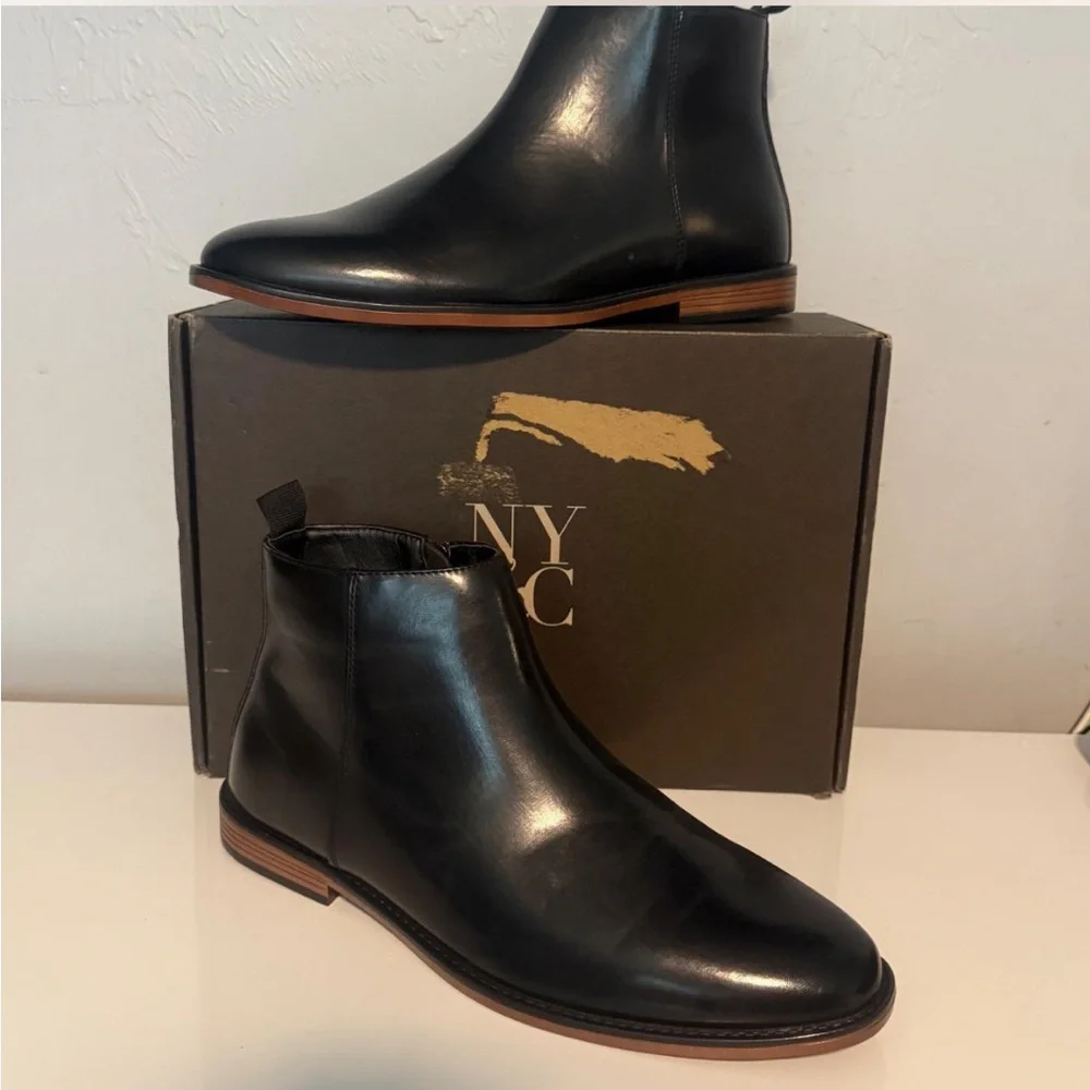 New‎ York & Company Black Boots Size10M 0086